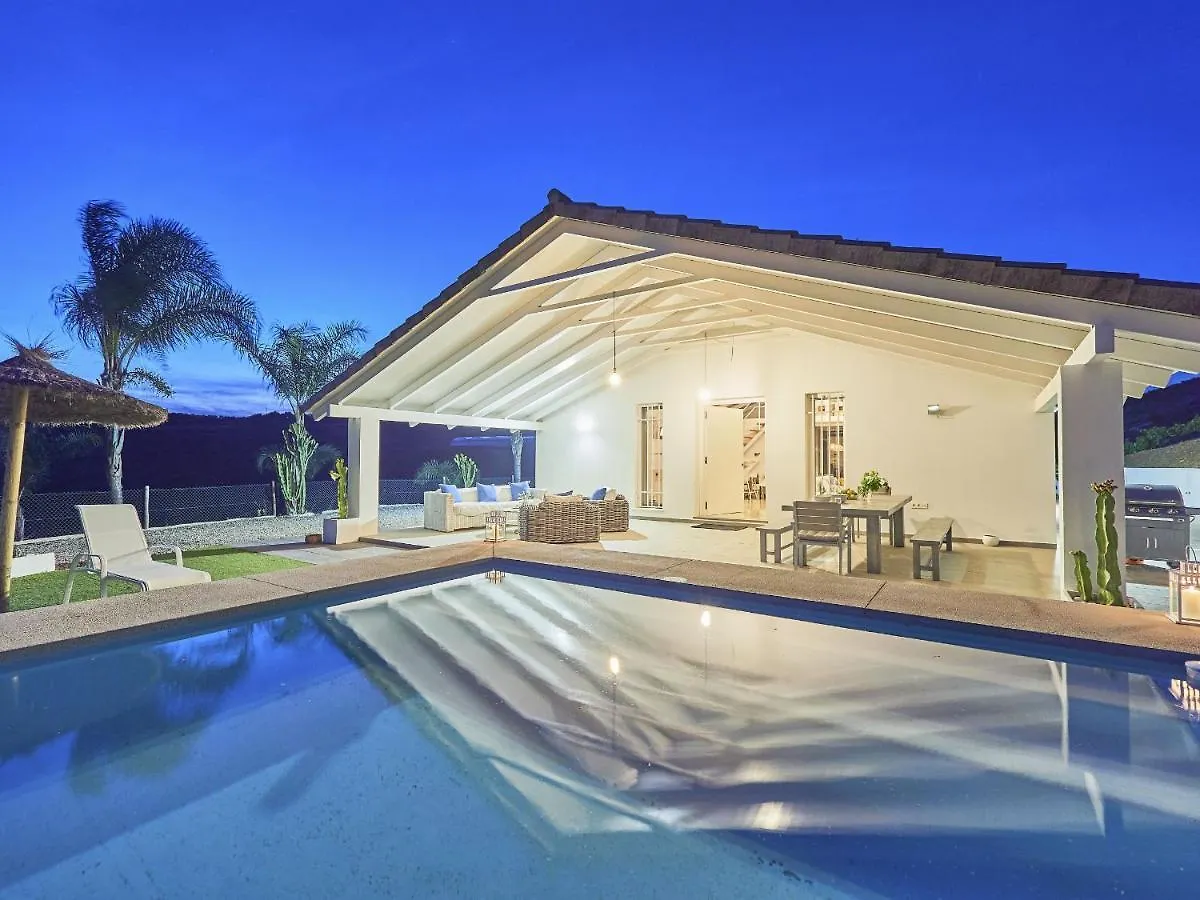Cubo'S Villa Loft Monte Perdido Alhaurín el Grande 0*,  スペイン